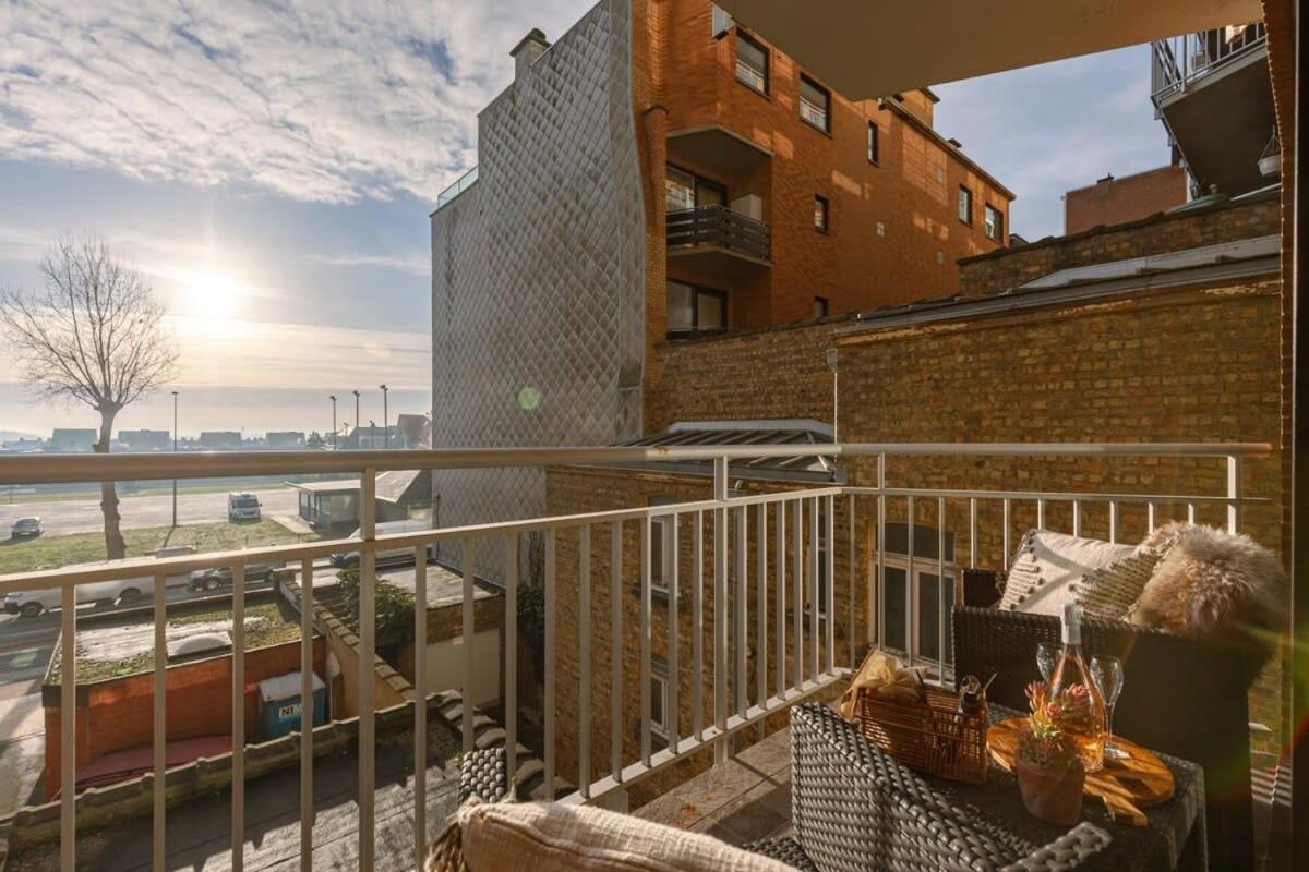 Huswell - Charming Studio With Terrace Nearby The Beach Apartment Middelkerke Exterior photo