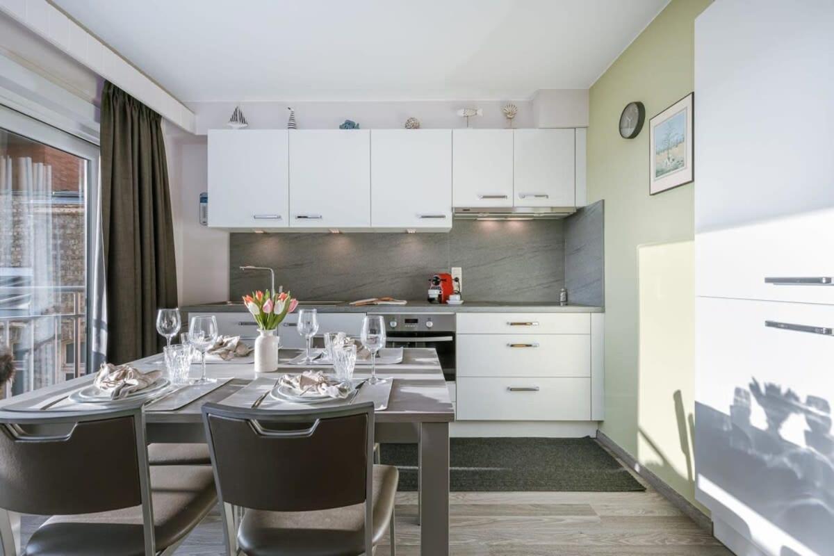 Huswell - Charming Studio With Terrace Nearby The Beach Apartment Middelkerke Exterior photo